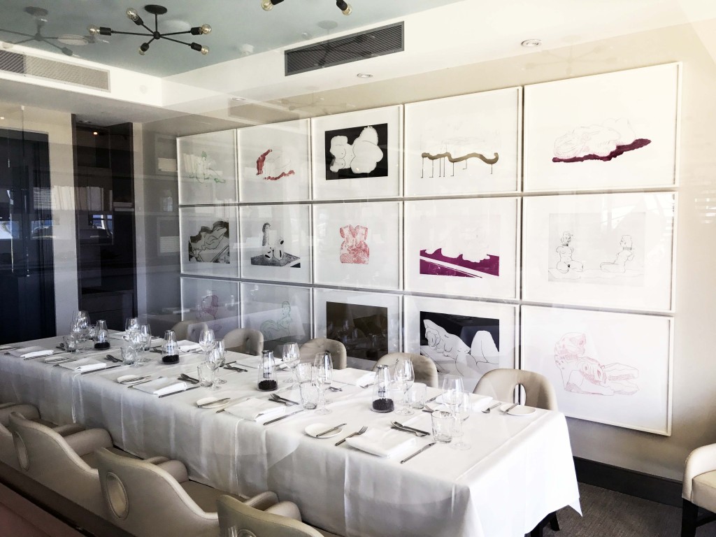 Transform Your Dining Room with Fleur de Lis Interior Design: Where Elegance Meets Imagination